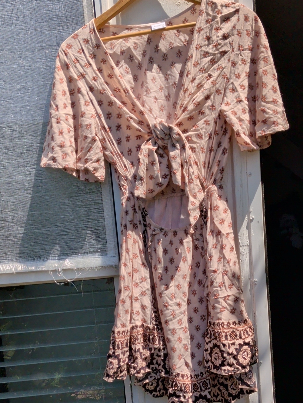 Selfie Leslie Dusty Pink Floral Dress